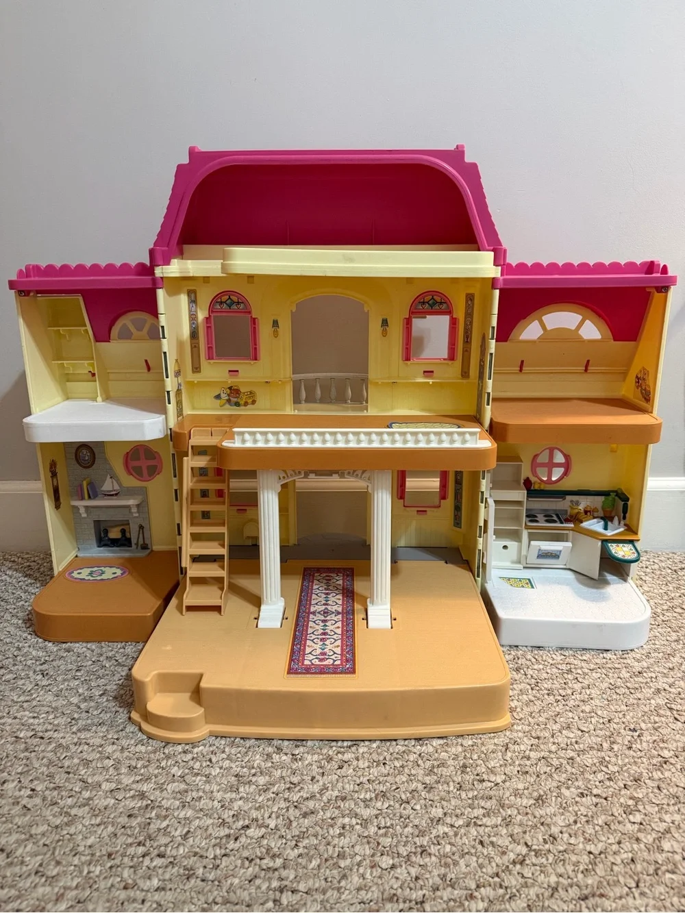 Vintage Fisher-Price Loving Family Grand Dollhouse 1997